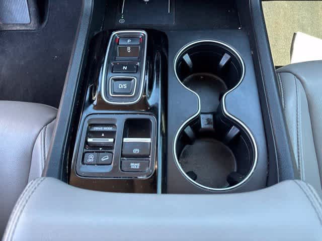 Used 2025 Honda Pilot EX-L image 17