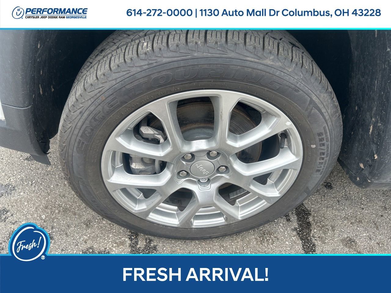 Used 2024 Jeep Compass Latitude AWD/4WD image 10