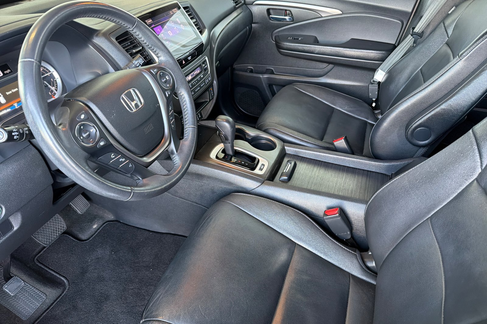Used 2017 Honda Pilot EX-L image 9