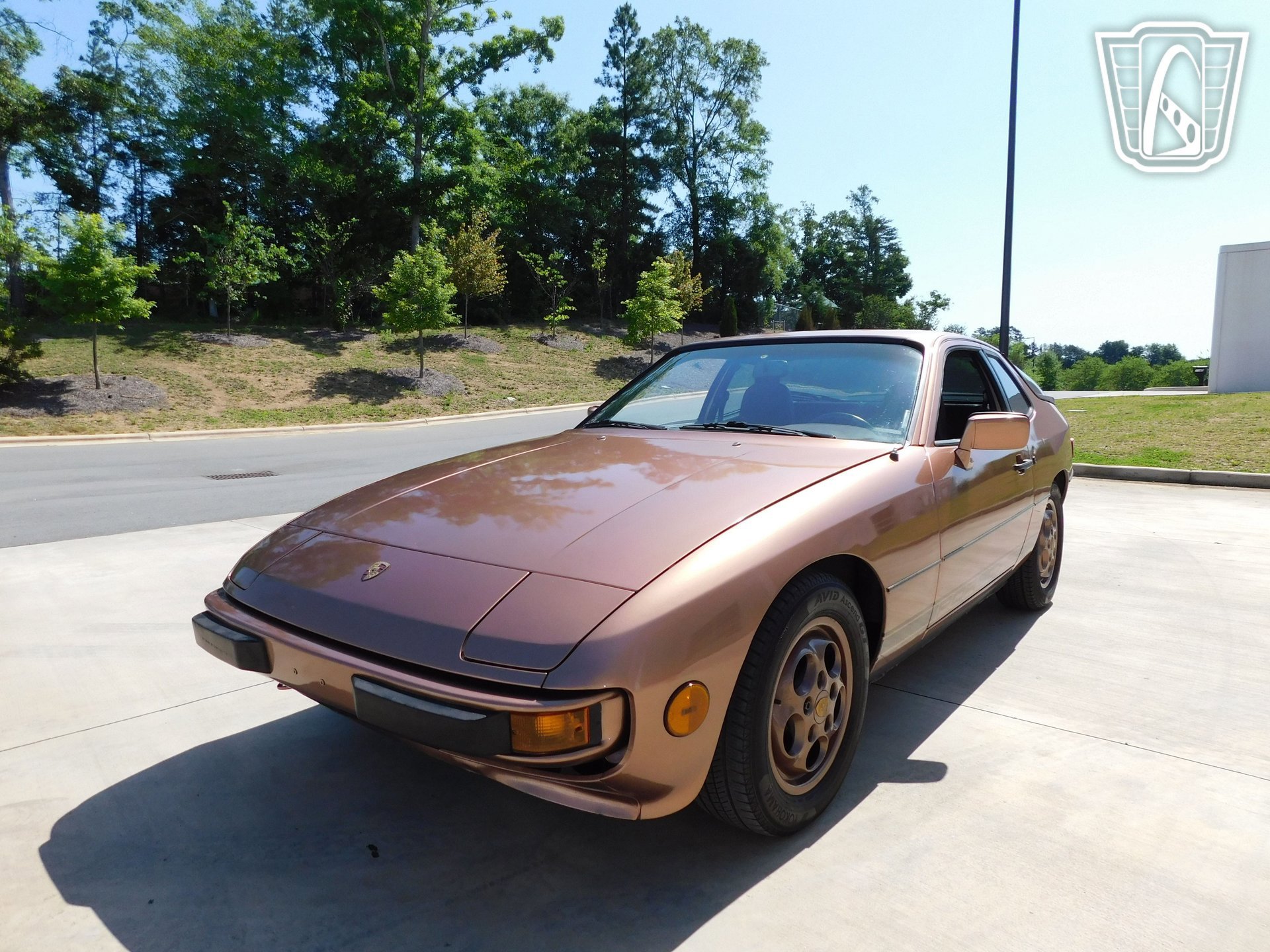 Used 1988 Porsche 924 S RWD image 7