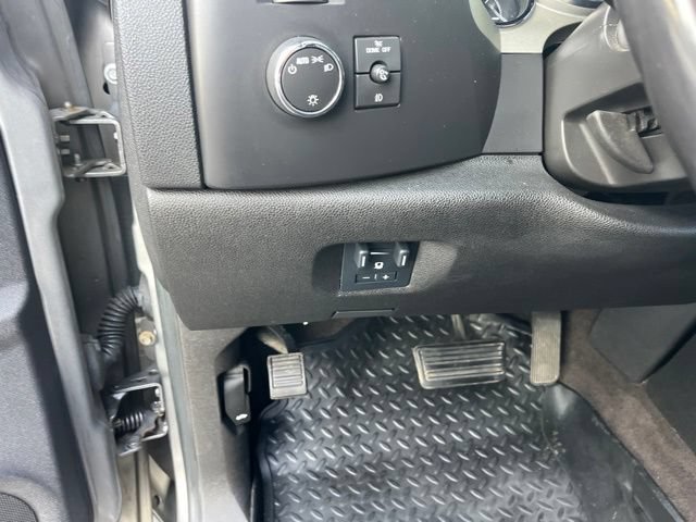 Used 2008 Chevrolet Silverado 3500 4x4 Crew Cab image 22