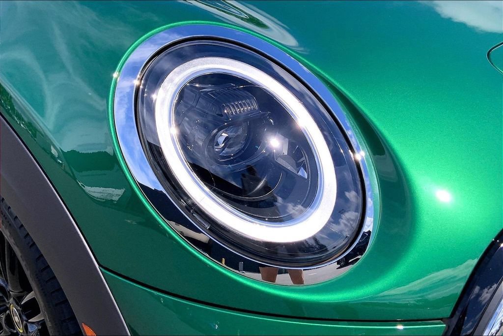 Used 2024 MINI Cooper SE FWD image 28
