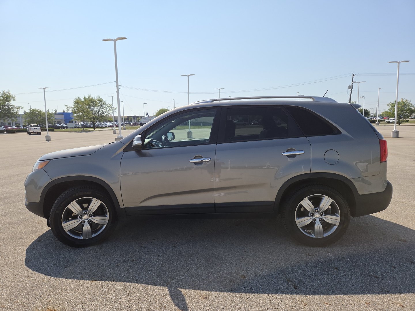 Used 2013 Kia Sorento EX w/ Premium Plus Pkg FWD image 12