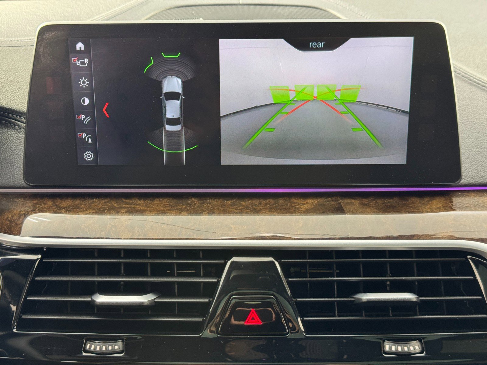 Used 2017 BMW 540i xDrive image 28