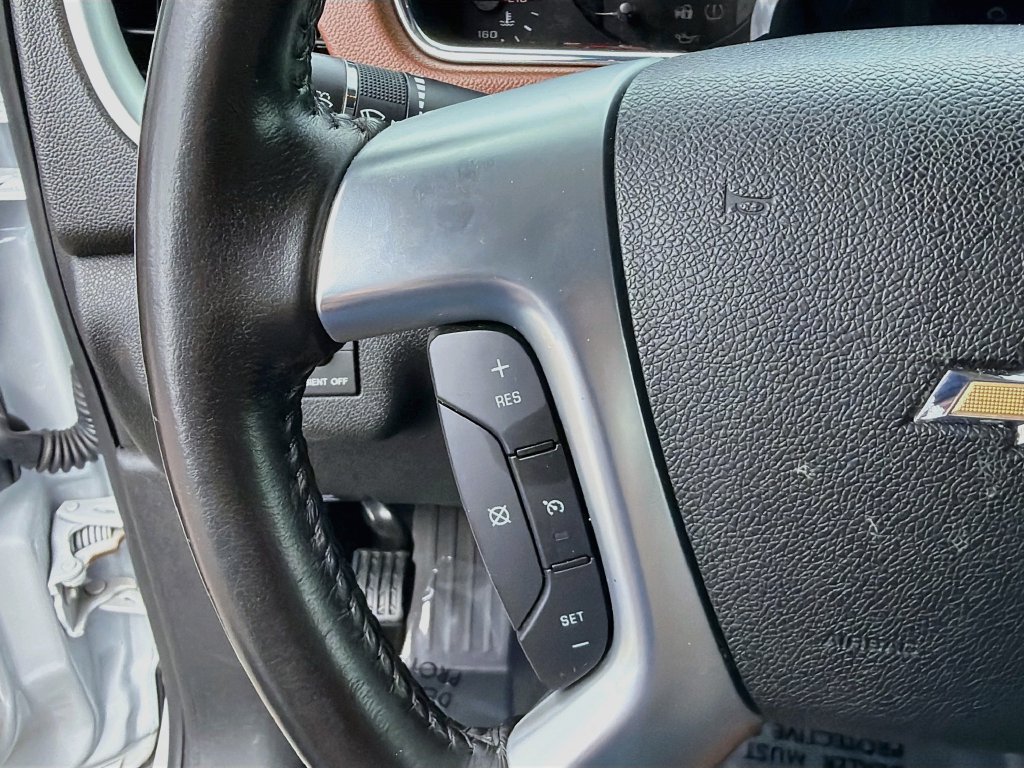 Used 2017 Chevrolet Traverse LT AWD/4WD image 35