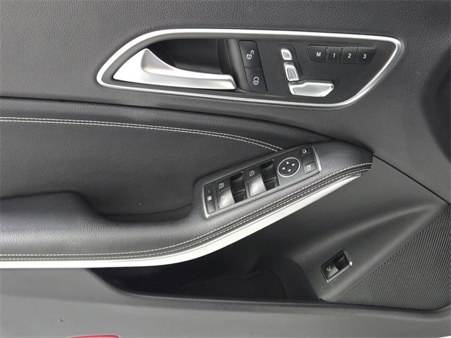 Used 2018 Mercedes-Benz CLA 250 image 19