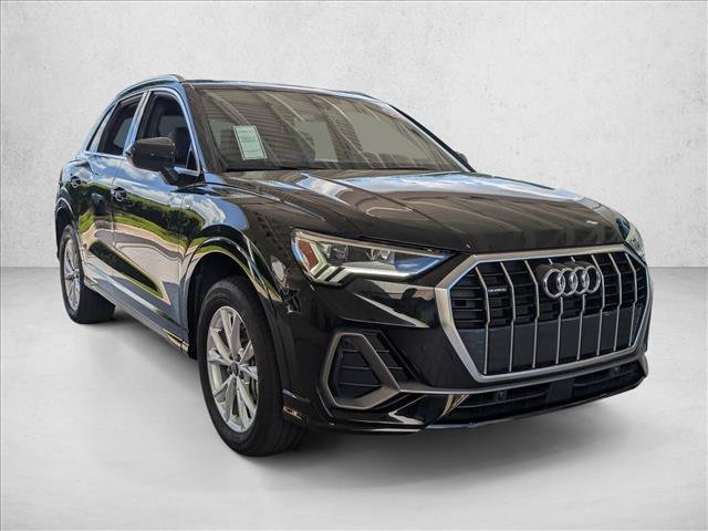 Used 2025 Audi Q3 2.0T Premium AWD/4WD image 3