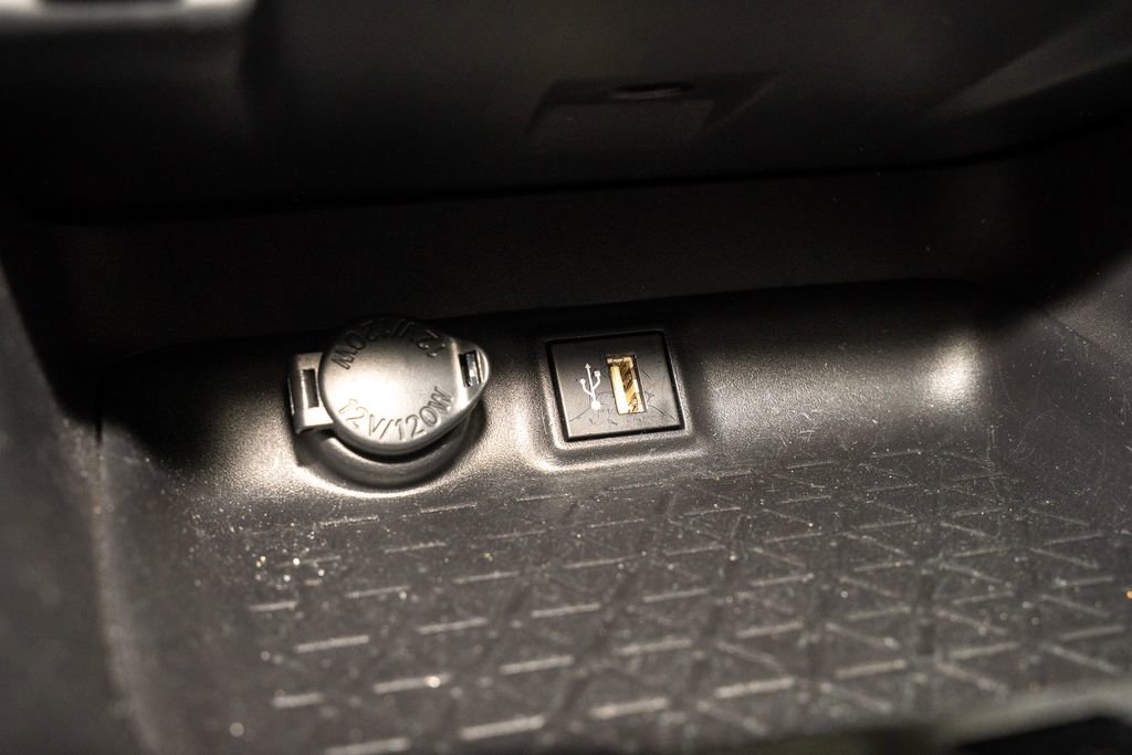 Used 2024 Toyota RAV4 XLE image 16