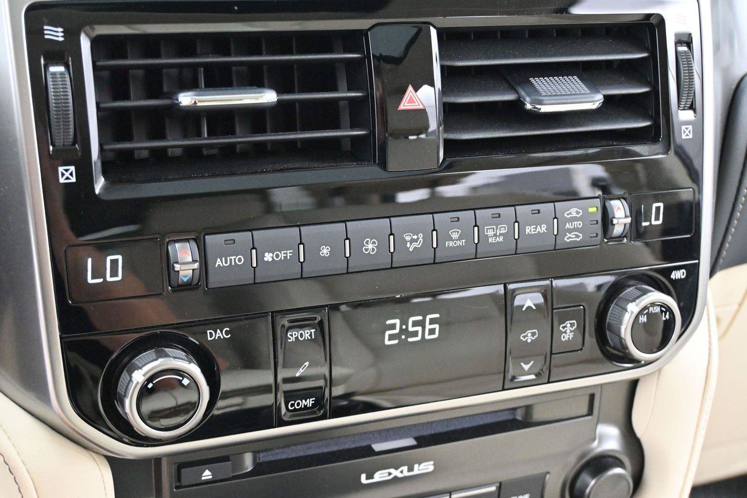 Used 2023 Lexus GX 460 Luxury AWD/4WD image 21