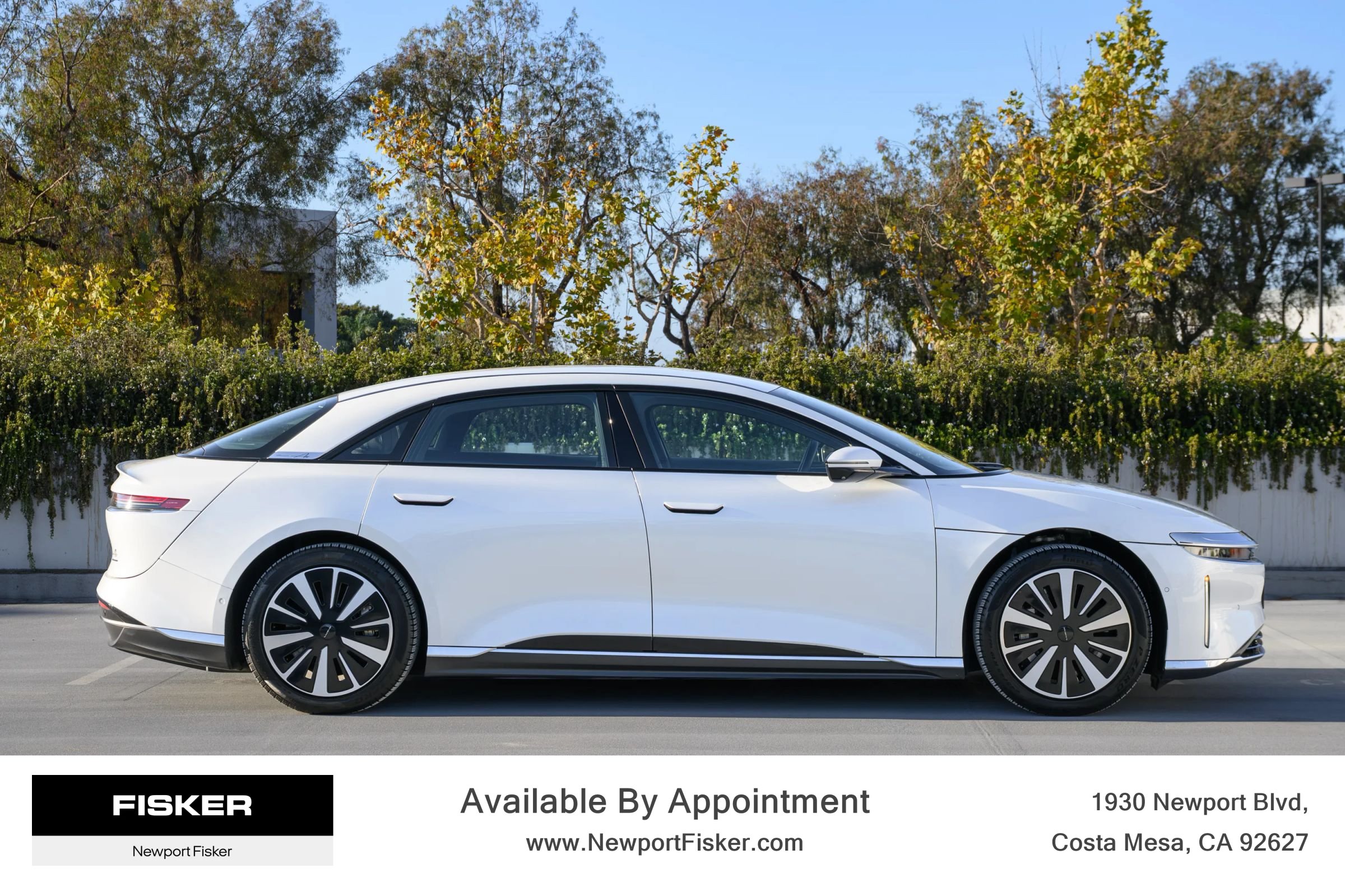 Used 2025 Lucid Air Touring AWD/4WD image 8