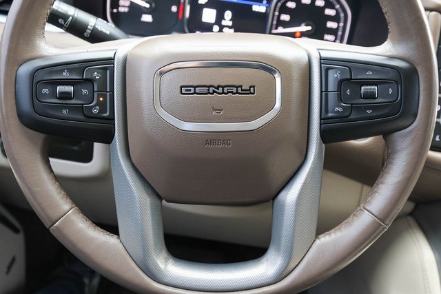 Used 2021 GMC Yukon Denali w/ Denali Premium Package image 36