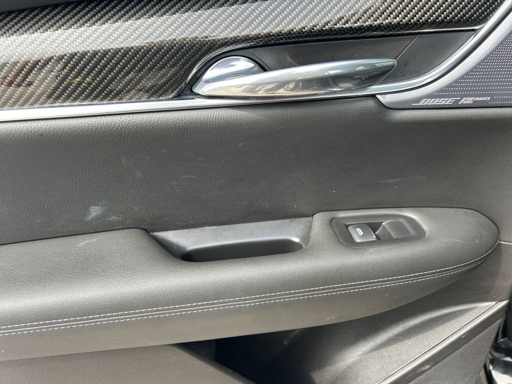 Used 2023 Cadillac XT6 Sport image 41