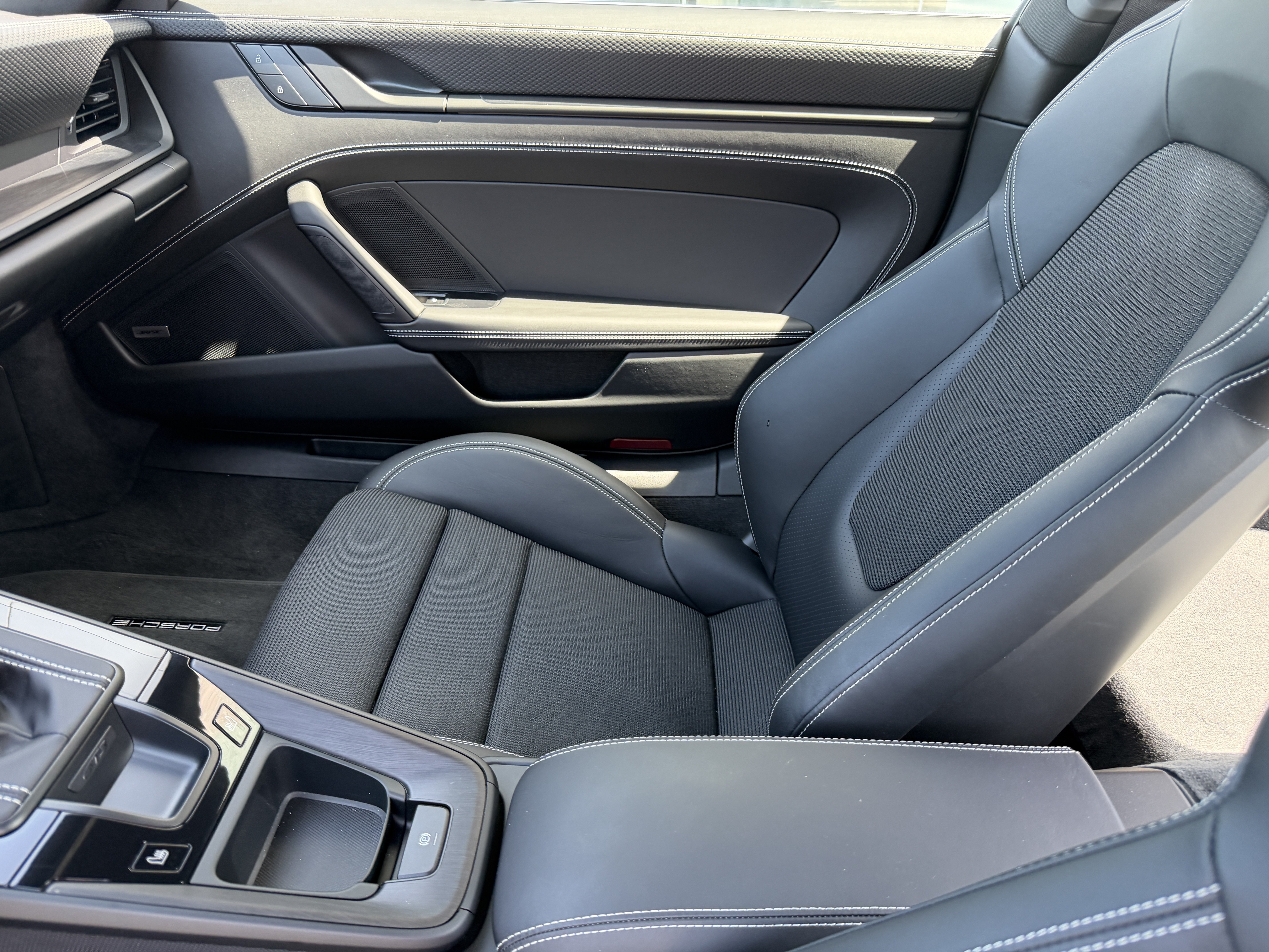 Certified 2022 Porsche 911 GT3 RWD image 17