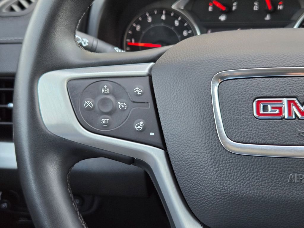 Used 2024 GMC Terrain SLT image 22