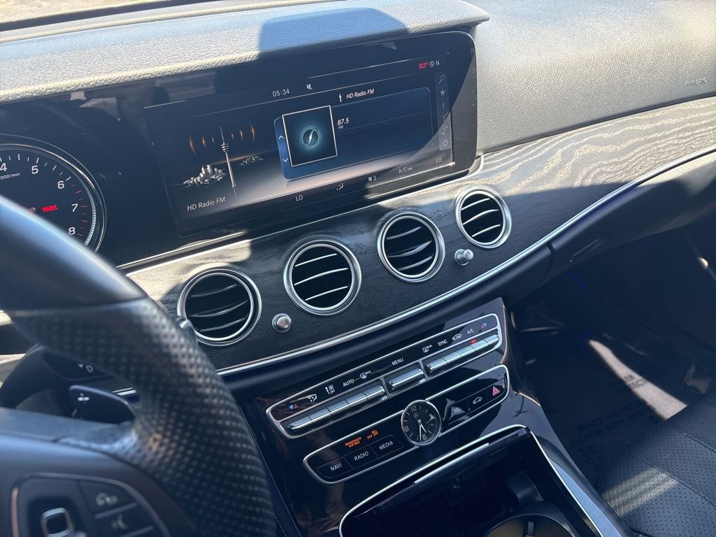 Used 2017 Mercedes-Benz E 300 4MATIC w/ Premium 1 Package image 17