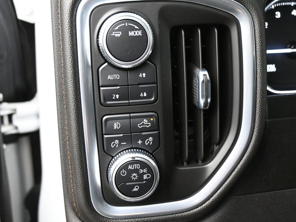 Used 2021 GMC Sierra 1500 AT4 image 6