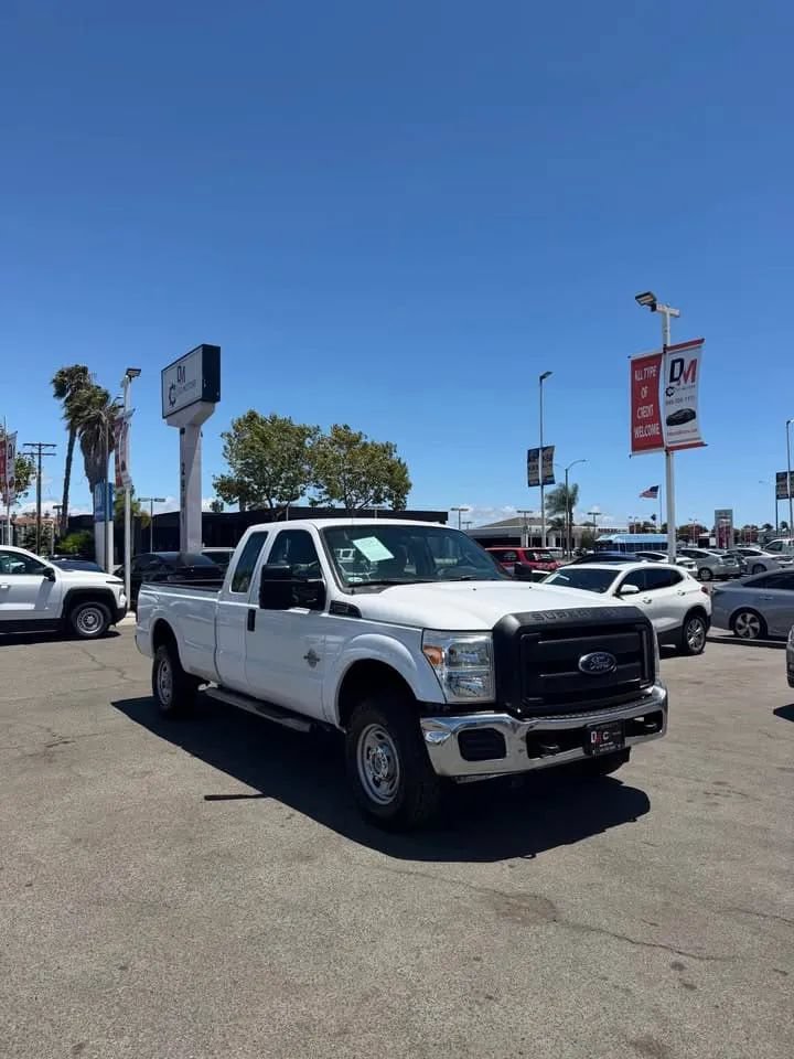 Used 2013 Ford F250 XL w/ PWR Equipment Group AWD/4WD image 3