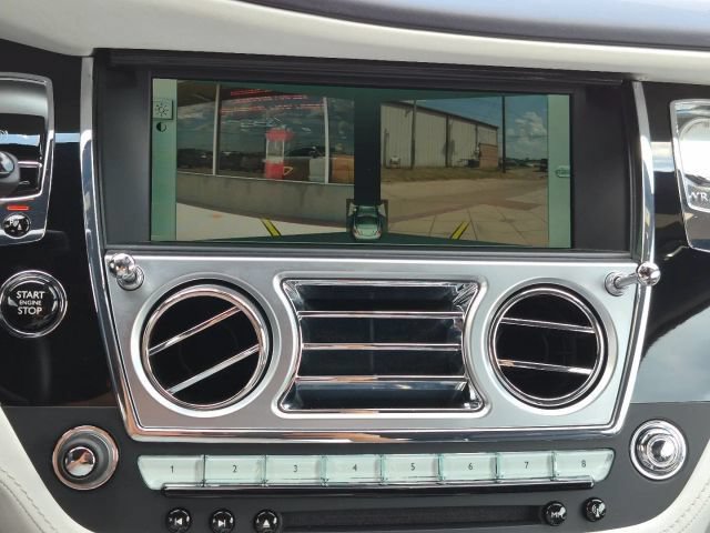 Used 2017 Rolls-Royce Wraith RWD image 26