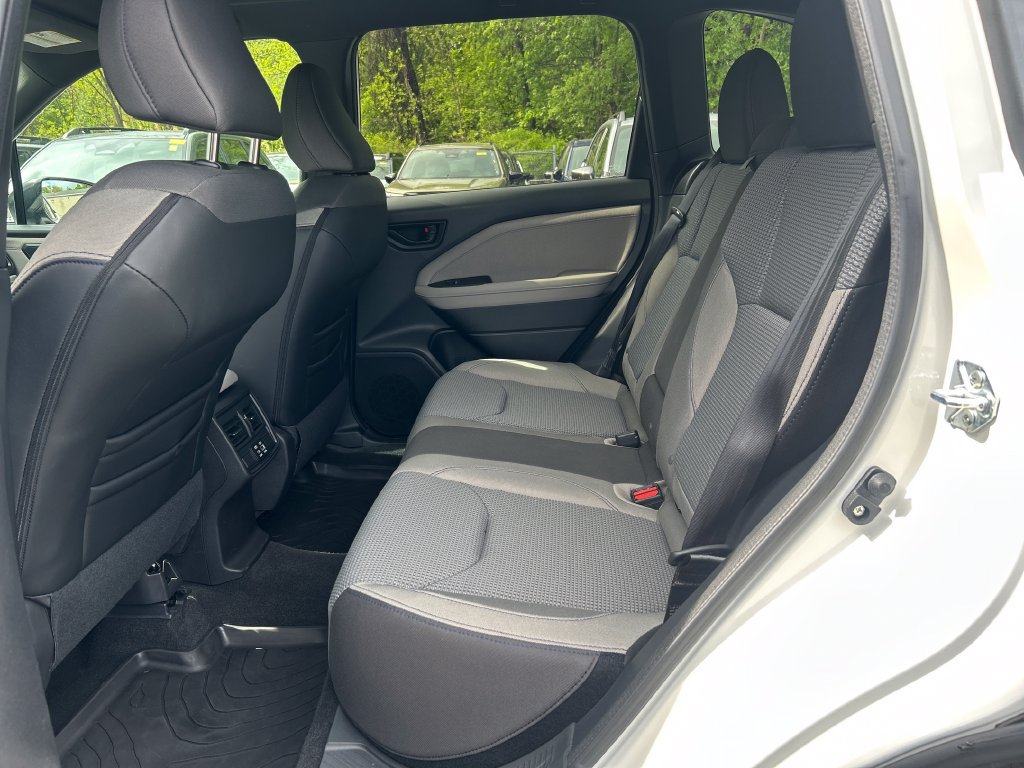 Certified 2026 Subaru Forester Premium AWD/4WD image 25