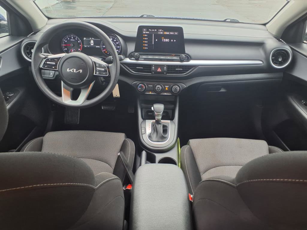 Used 2024 Kia Forte LXS image 10