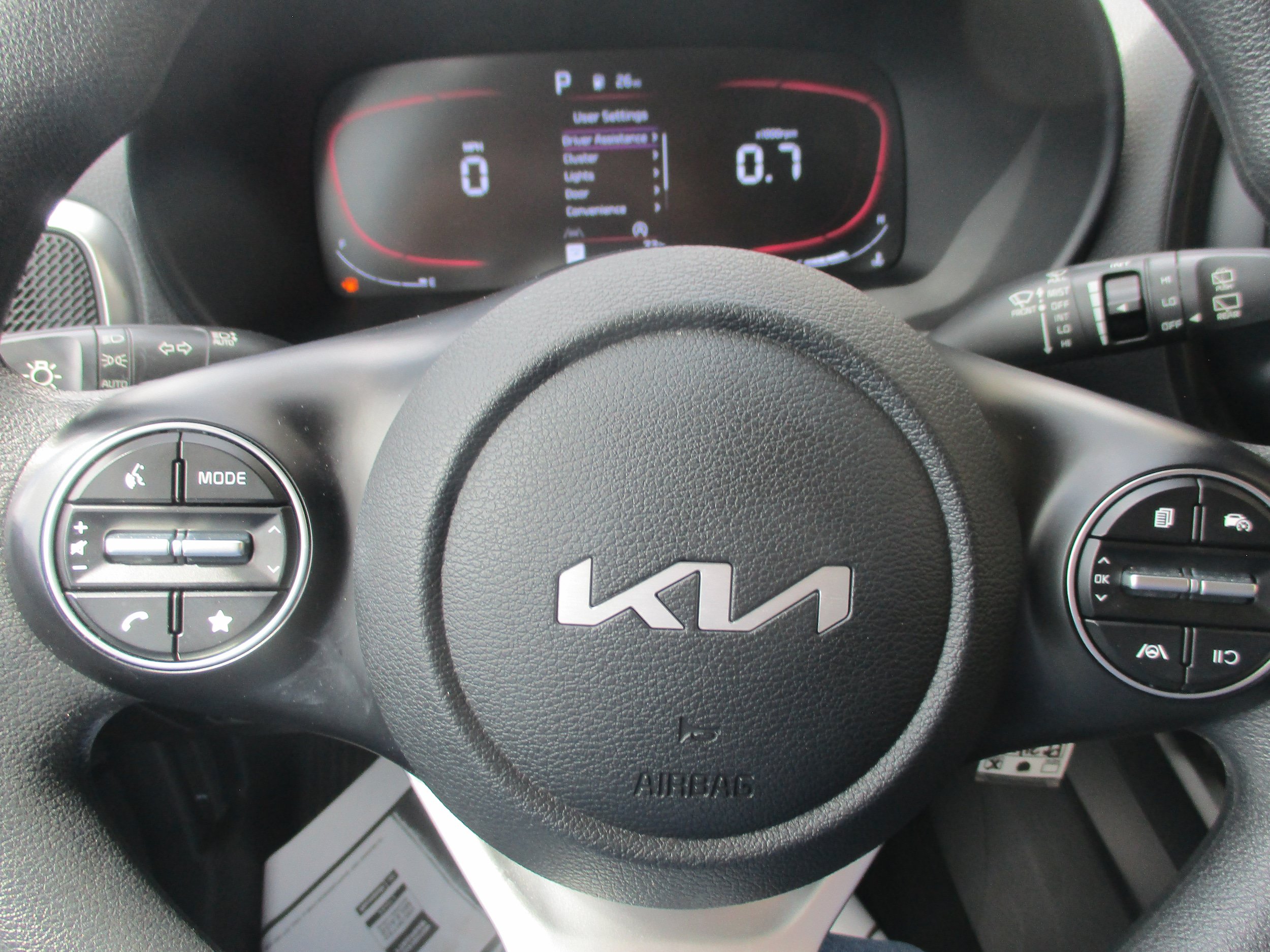 Used 2023 Kia Soul LX FWD image 18