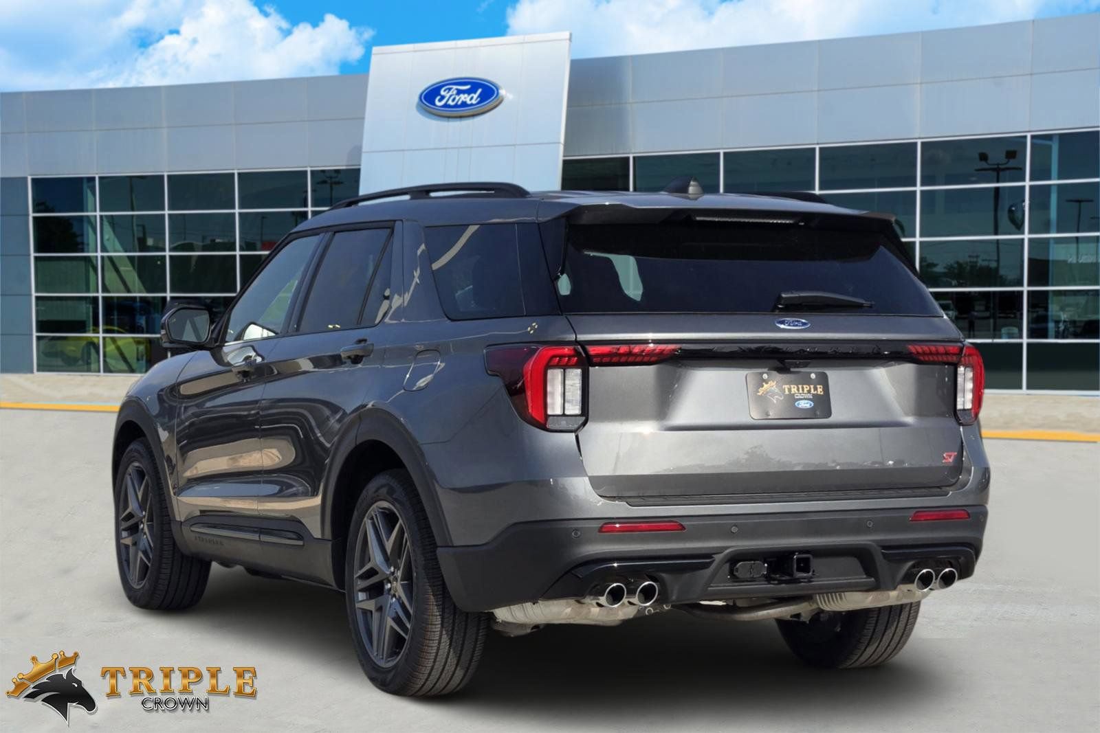 New 2026 Ford Explorer ST AWD/4WD image 4