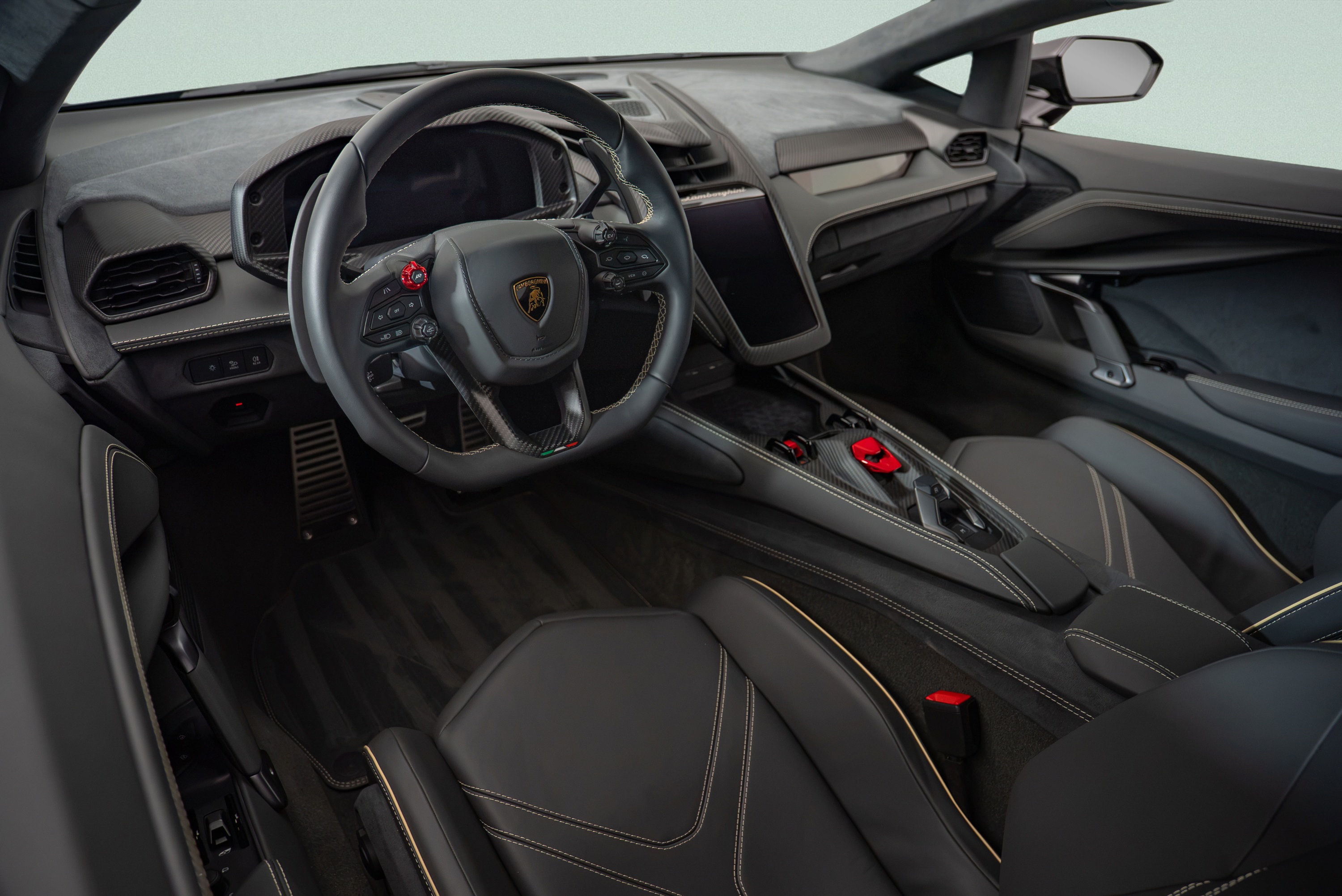 Used 2026 Lamborghini Revuelto AWD/4WD image 7