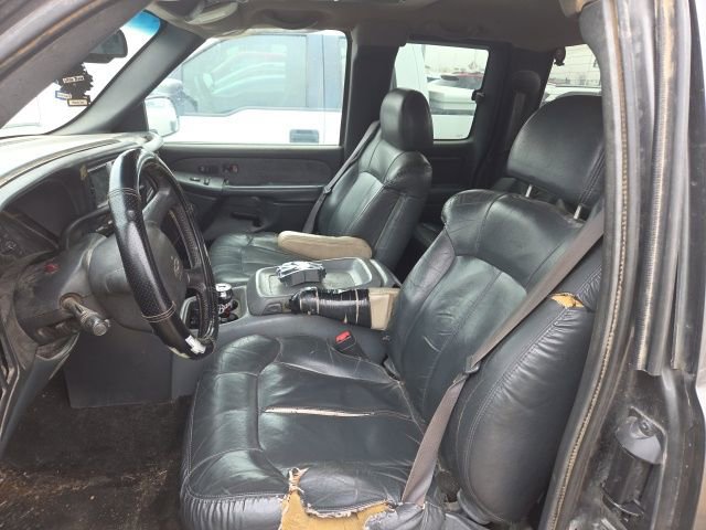 Used 2002 Chevrolet Silverado 1500 LT w/ Off-Road Pkg AWD/4WD image 7