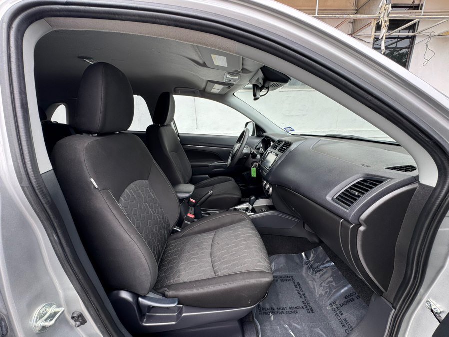 Used 2024 Mitsubishi Outlander Sport SE AWD/4WD image 10
