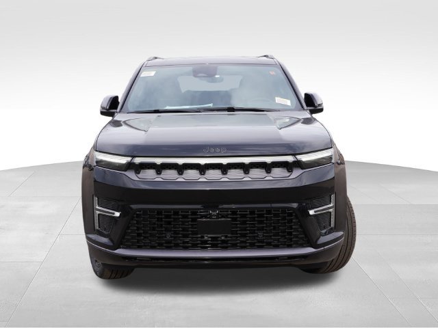 New 2026 Jeep Grand Wagoneer L Summit AWD/4WD image 8