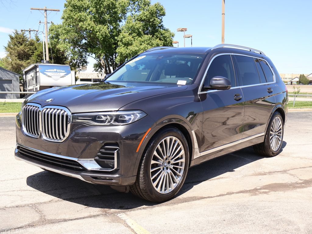 Used 2021 BMW X7 xDrive40i w/ Premium Package AWD/4WD image 4