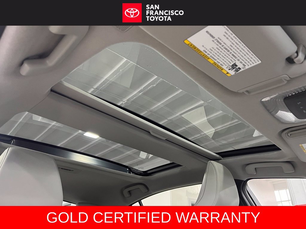 Certified 2023 Toyota Prius Limited FWD image 21