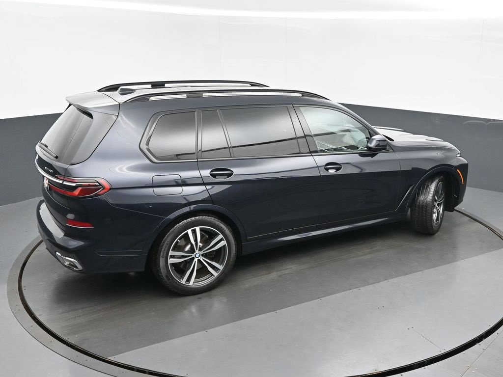 Used 2023 BMW X7 xDrive40i w/ Executive Package image 39
