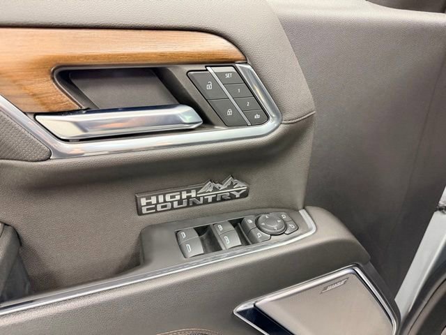 Certified 2024 Chevrolet Silverado 1500 High Country w/ Technology Package AWD/4WD image 23
