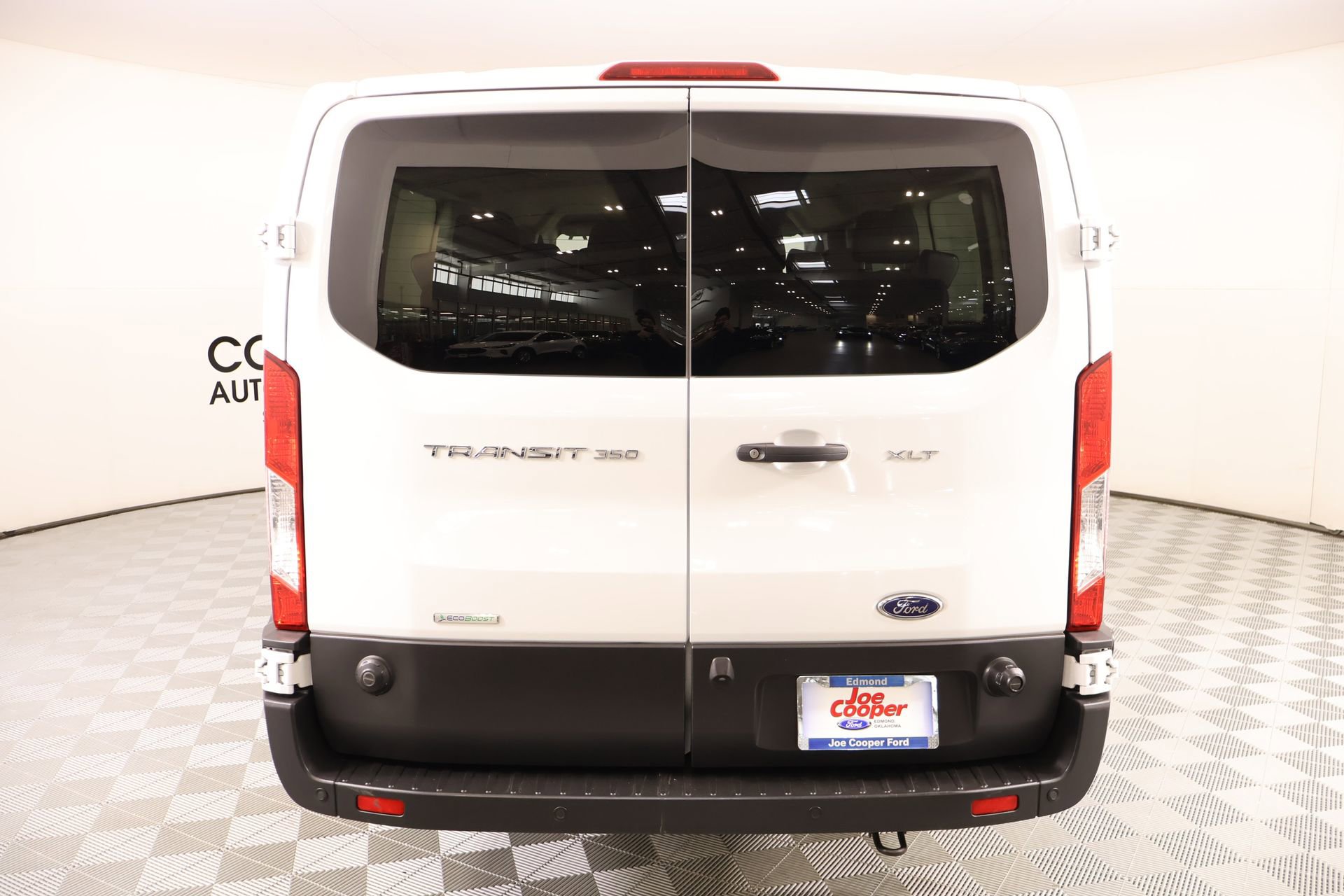 Used 2024 Ford Transit 350 XLT image 21