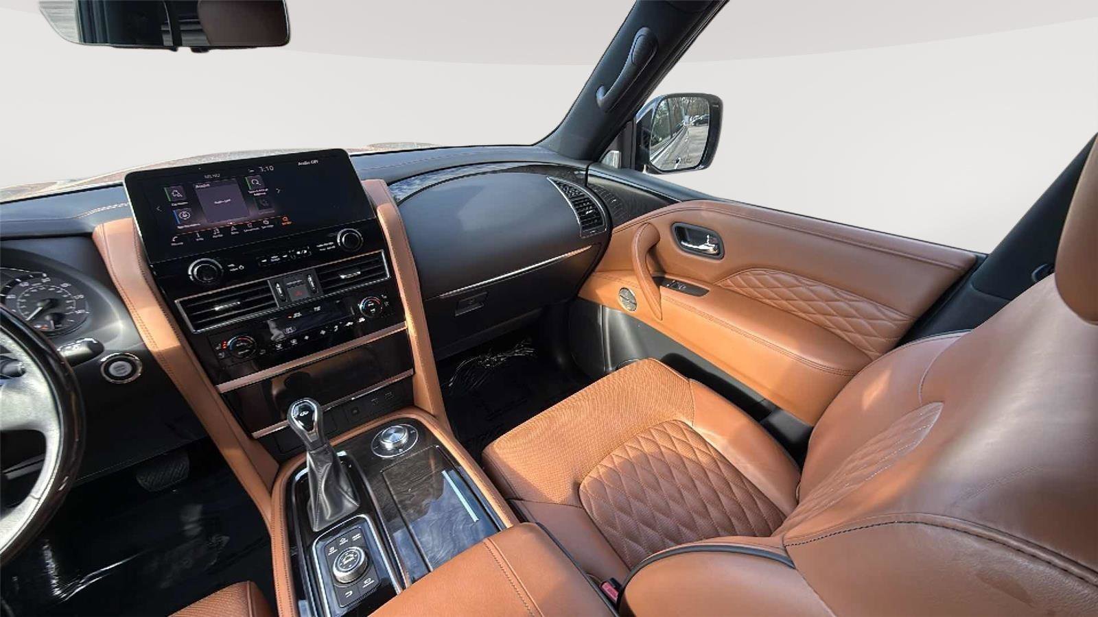 Used 2024 INFINITI QX80 Sensory w/ Cargo Package image 15