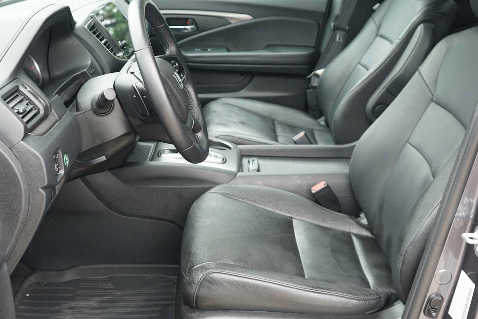 Used 2021 Honda Pilot Special Edition image 9