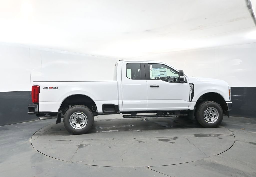 New 2026 Ford F250 XL w/ XL Chrome Package AWD/4WD image 6