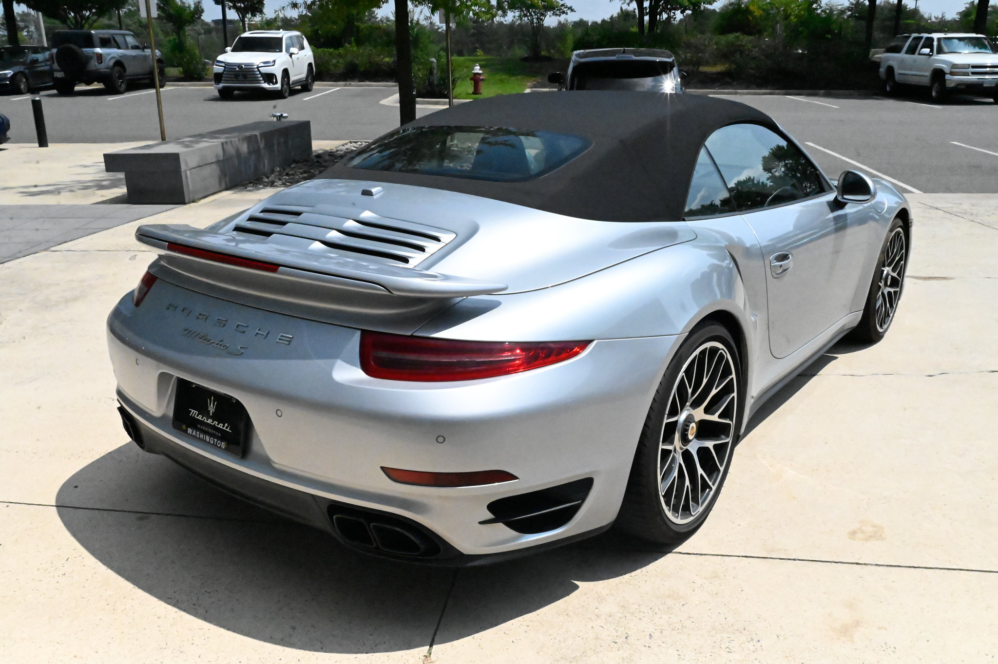 Used 2016 Porsche 911 Turbo S AWD/4WD image 5