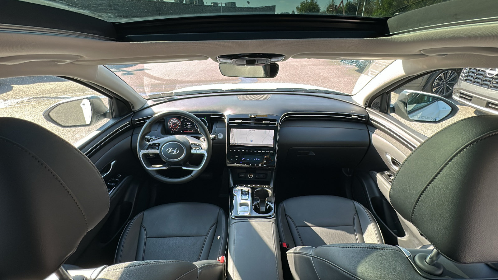 Used 2024 Hyundai Tucson Limited AWD/4WD image 28