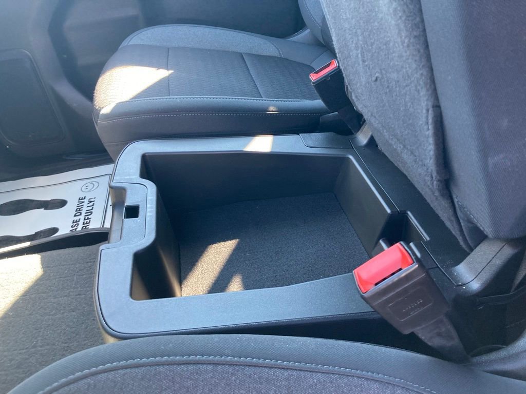 Used 2022 GMC Sierra 1500 SLE image 27