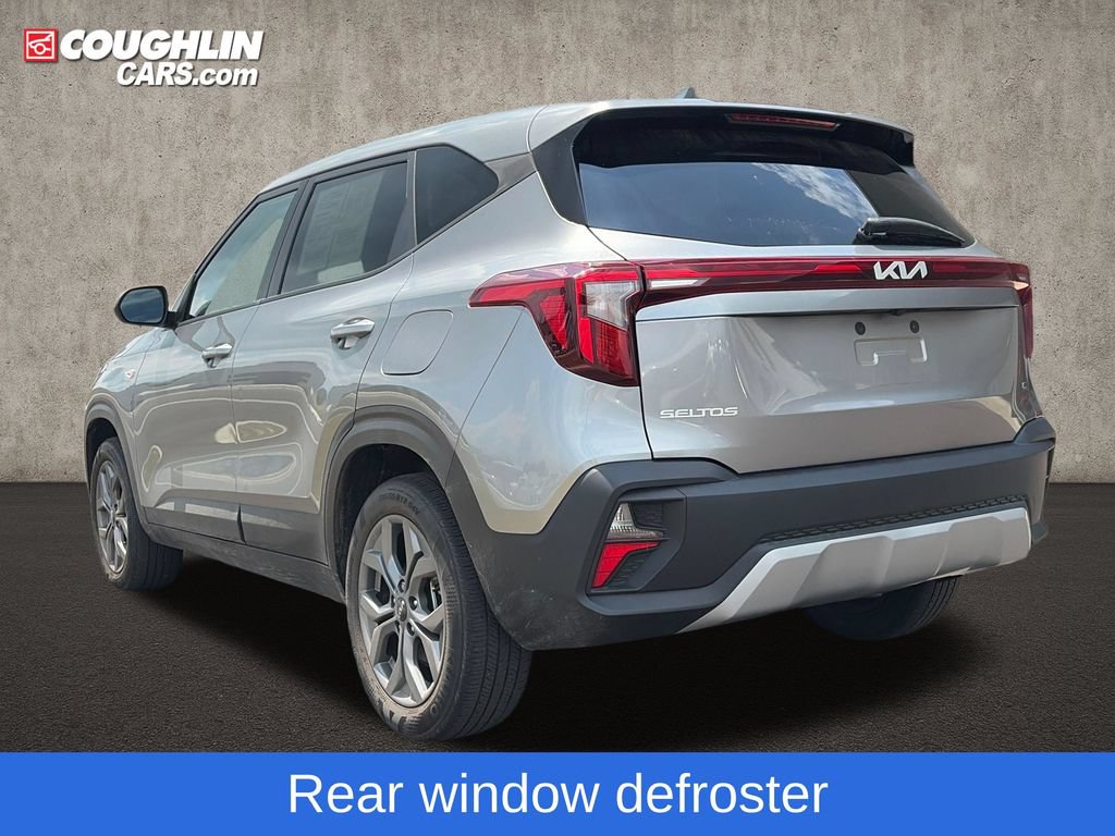 Used 2024 Kia Seltos LX AWD/4WD image 6