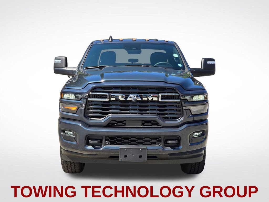 Used 2026 RAM 3500 Big Horn AWD/4WD image 15