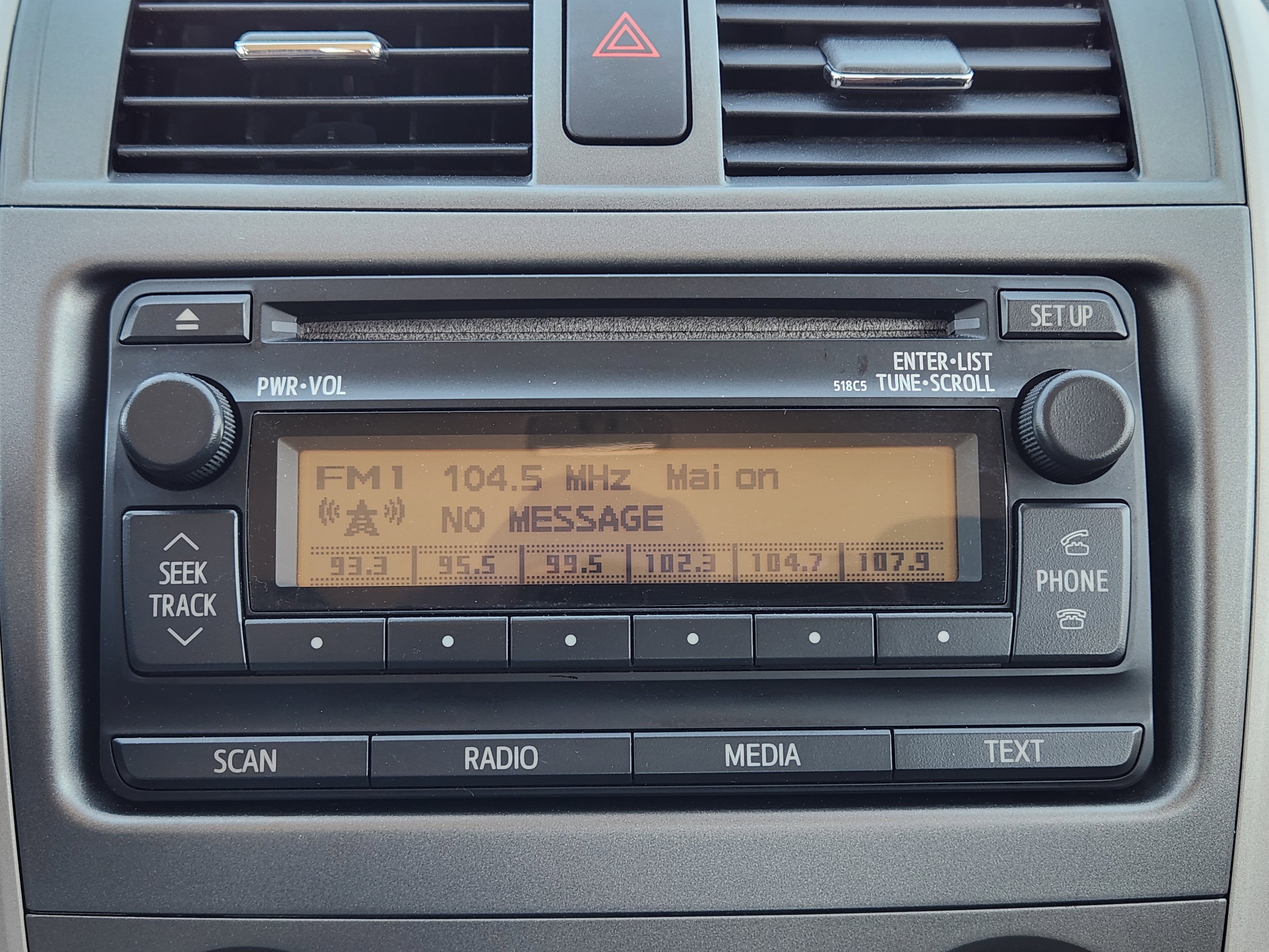 Used 2012 Toyota Corolla S image 18