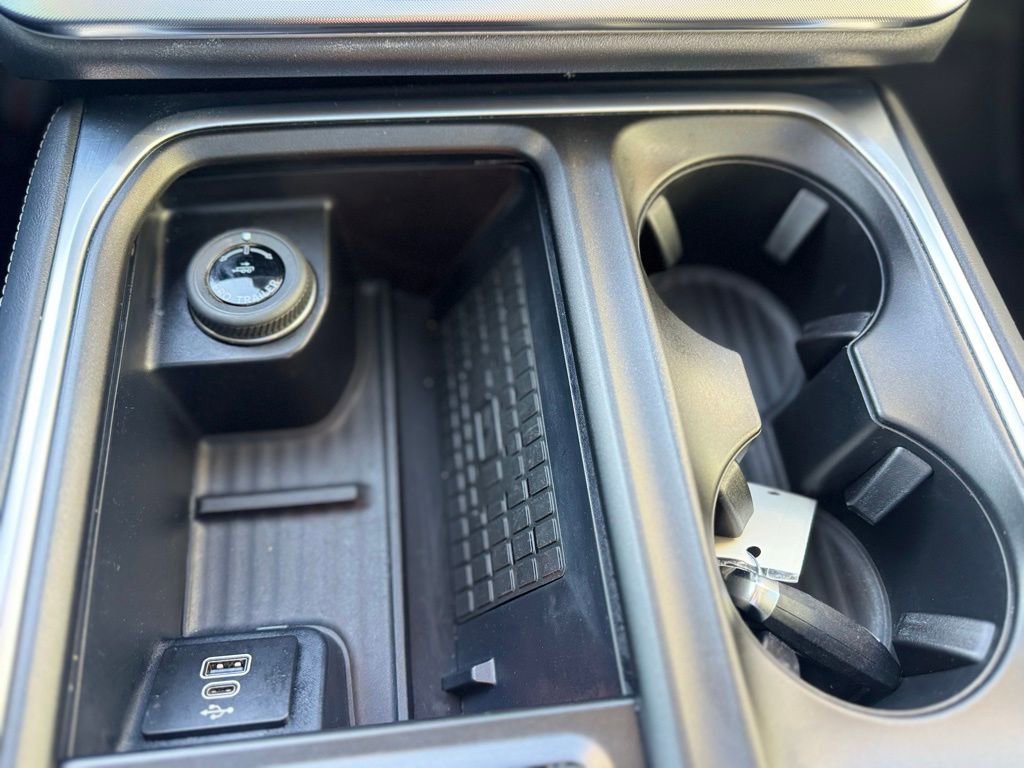 Used 2025 Ford Expedition Max Platinum w/ Driver's Package image 19
