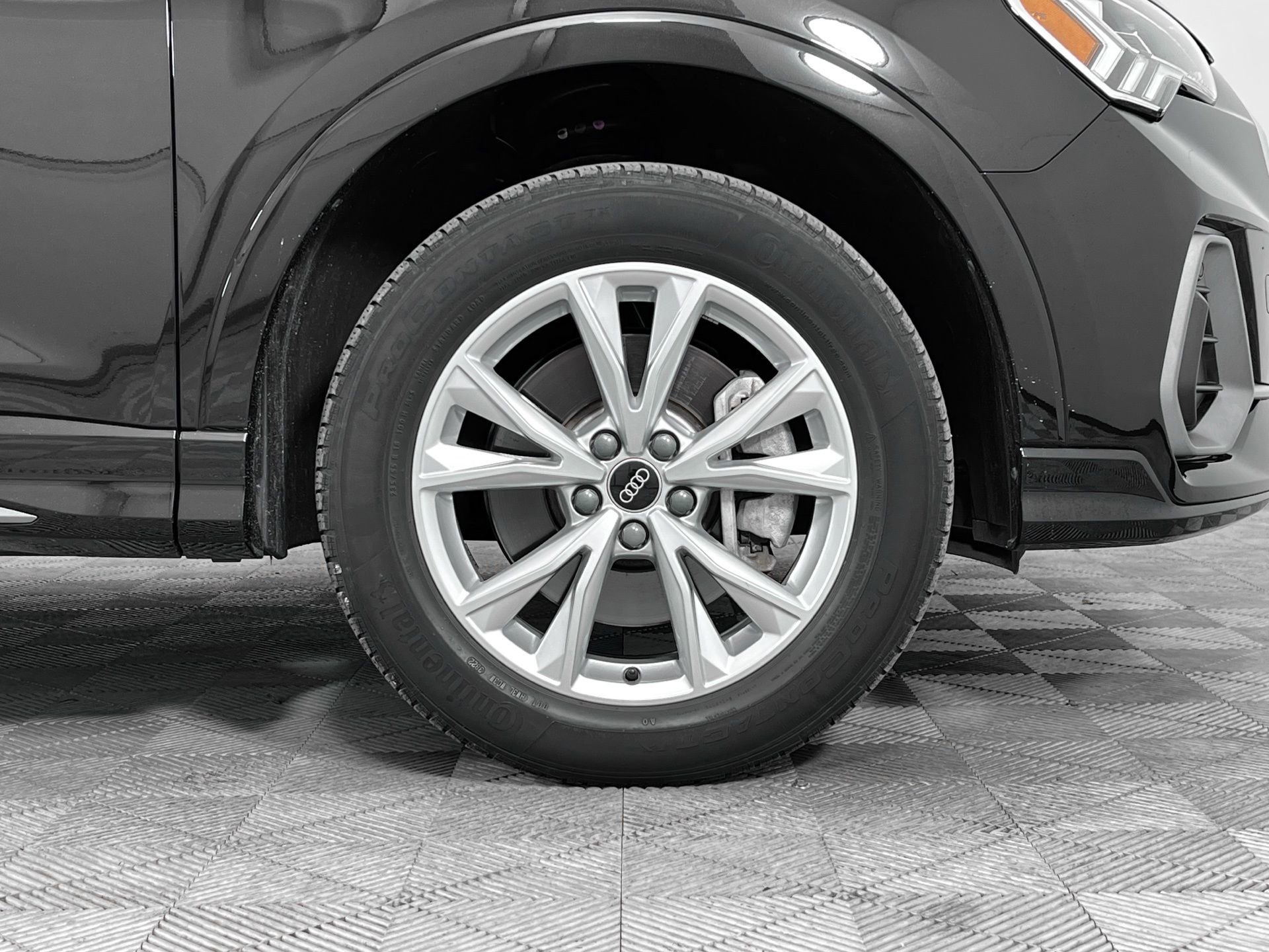 Certified 2023 Audi Q3 2.0T Premium Plus w/ Premium Plus Package image 9