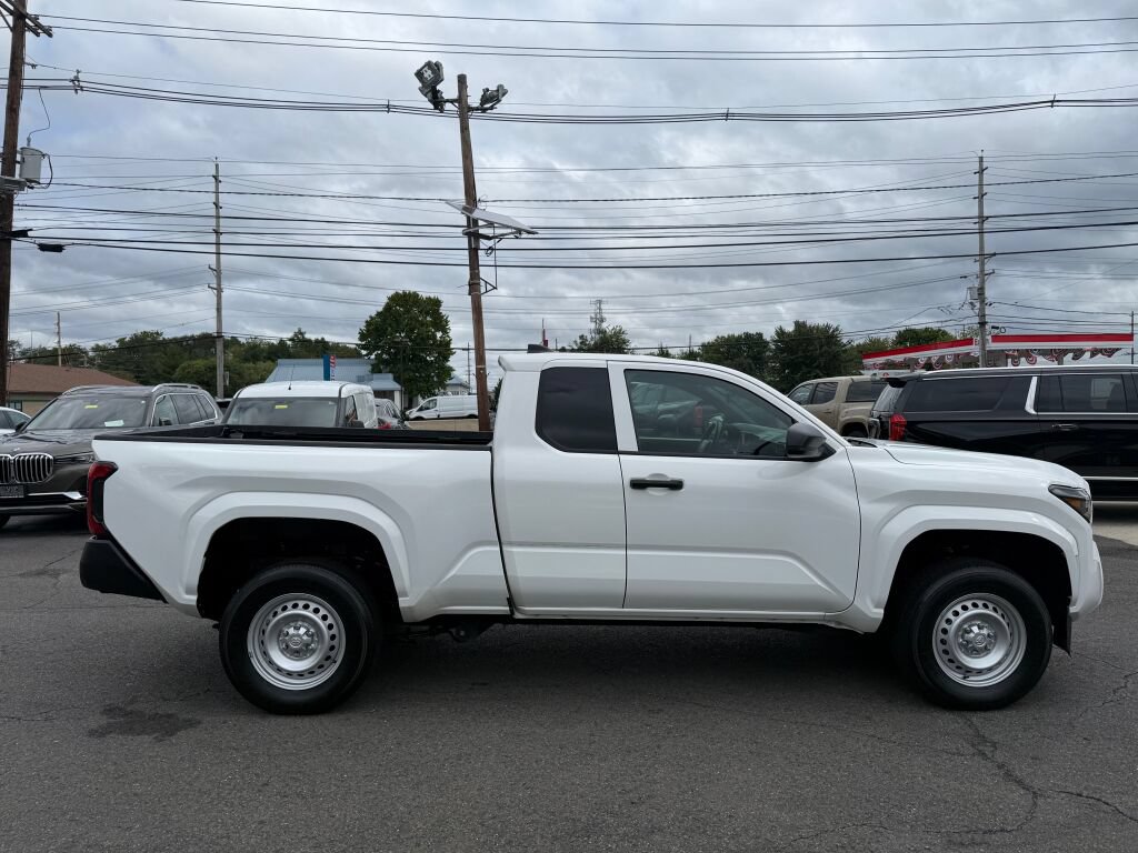 Used 2025 Toyota Tacoma SR RWD image 7