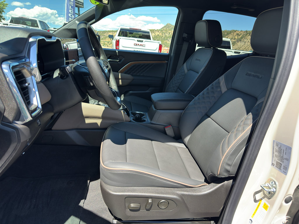 New 2026 GMC Canyon Denali AWD/4WD image 18