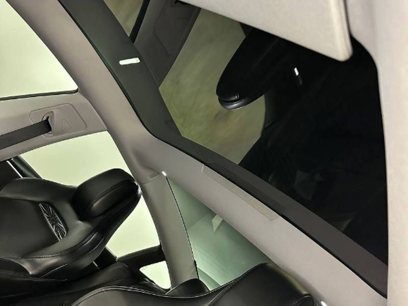 Used 2025 Tesla Model 3 Performance AWD/4WD image 37