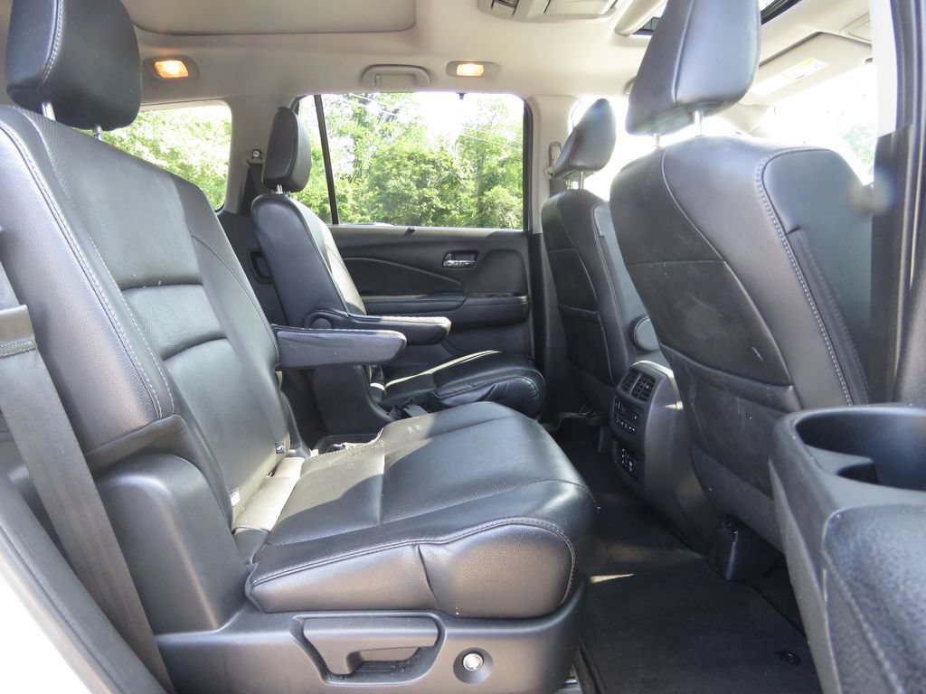 Used 2018 Honda Pilot Elite image 15